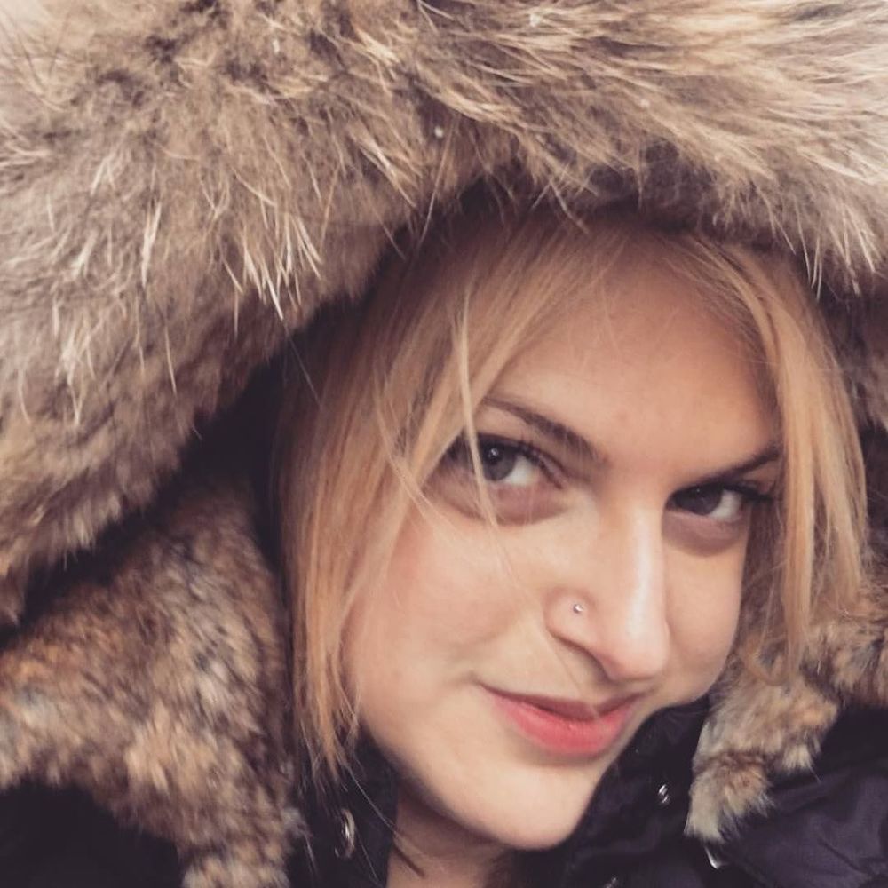 Meet your Posher, Laura